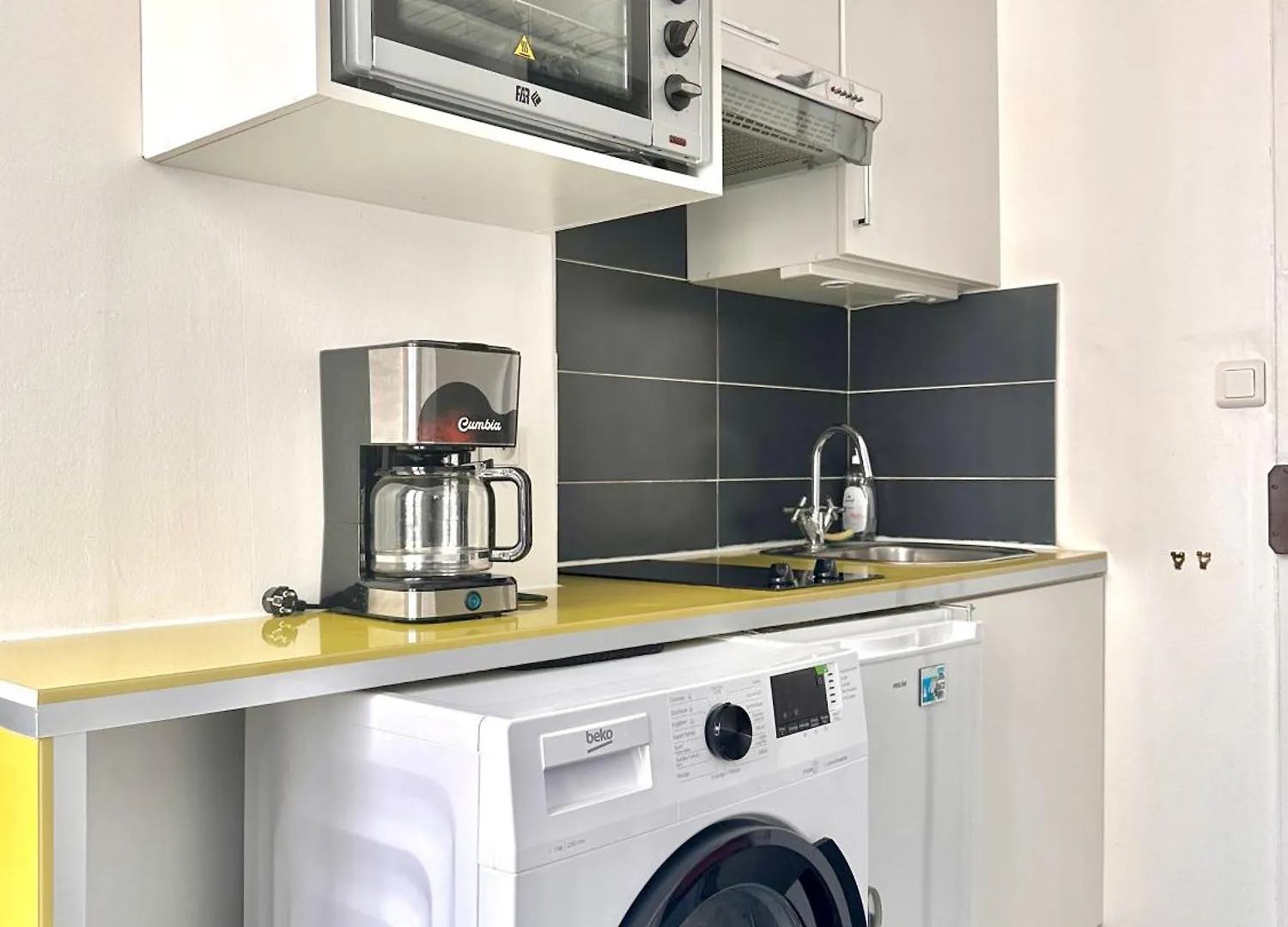 Comfortable And Secure Montmartre Studio Berthe Párizs 0*,